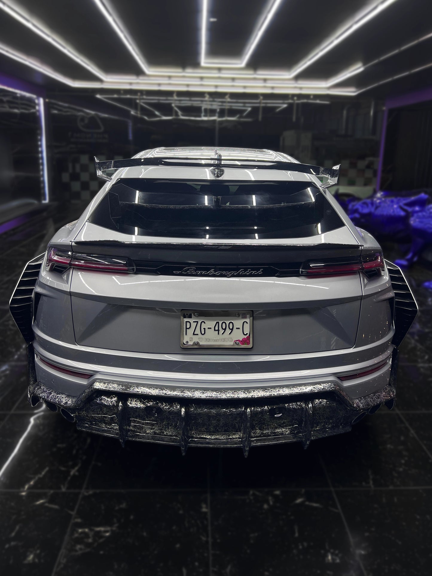 URUS DIFFUSER